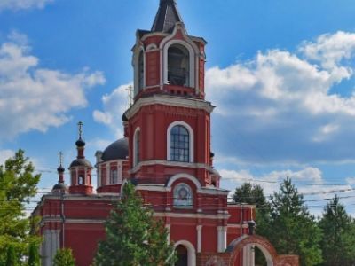 Церковь мучеников Флора и Лавра