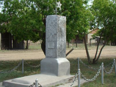 Братская могила партизан