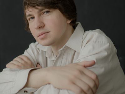 Билеты на Деян Савич,  Алексей Мельников и АСО (Филармония им. Шостаковича. Большой зал) / Концерт | Афиша | ИнфоТаймс