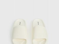 Шлёпанцы, Белый