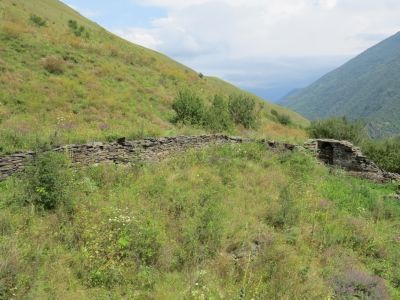 Заградительная (оборонительная) стена