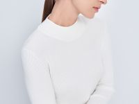 Джемпер приталенного силуэта с воротником-стойкой