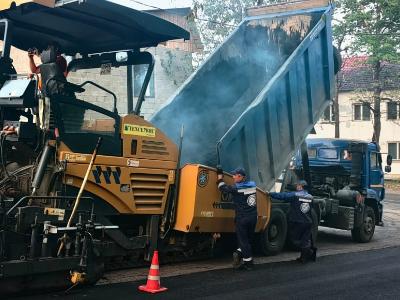 Алдан наряжается в новые дорожные одежды