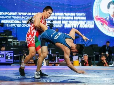 Семь якутских борцов примут участие в чемпионате мира