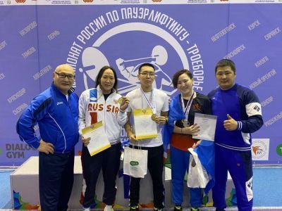 Сборная Якутии выиграла семь медалей на чемпионате России по пауэрлифтингу спорта слепых