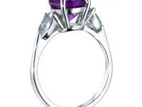Кольцо из серебра с аметистом и топазами э0607кц09250364