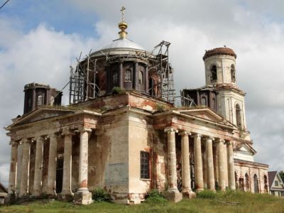 Введенская церковь