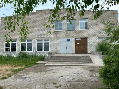 Клуб села Новотроицкого