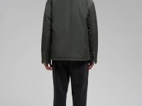 Куртка с искусственным утеплителем и водоотталкивающей пропиткой