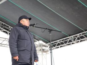 15 хозяйств и предприятий участвуют в ярмарке «Рыба Якутии — 2025»