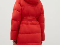 Утепленное пальто с поясом