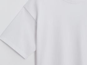 Футболка oversize силуэта