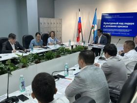 Глава Якутии дал старт управленческой программе для госпредприятий