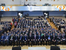 В Якутии пересмотрят оплату труда муниципальным служащим