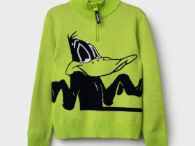 Свитер трикотажный для мальчиков