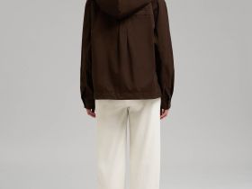 Ветровка из хлопкового твила