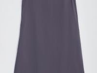 Платье с v-образным вырезом