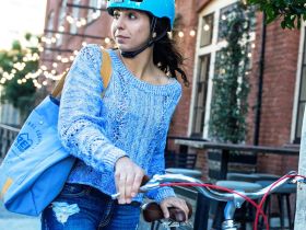 Nutcase Шлем защитный Nutcase Street Brittany, цвет Синий, ростовка S