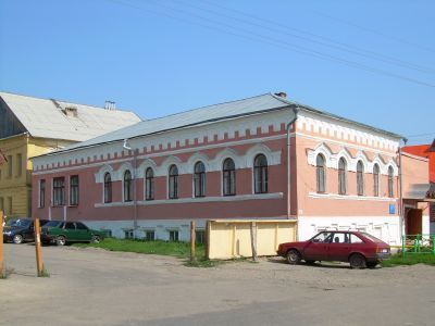 Бывший 2-х этажный дом купца Распопова