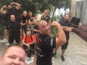 1 сентября - День заезда участников чемпионата мира по мас-рестлингу. Фото