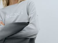 Свитшот с градиентом и принтом, Серый