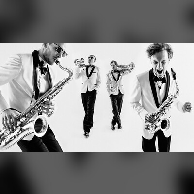 2x2 Saxophone Quartet и Яна Дельмас