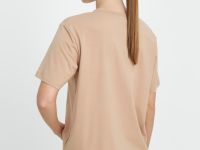 Базовая футболка прямого кроя