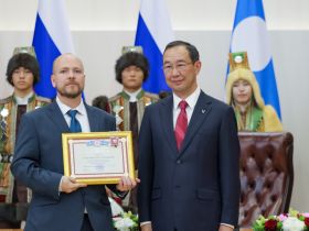 Глава Якутии вручил государственные награды
