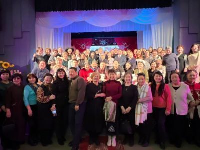 В честь 75-летия народного писателя Якутии Дмитрия Наумова ТЮЗ показал спектакль