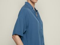 Блузка свободного кроя с коротким рукавом