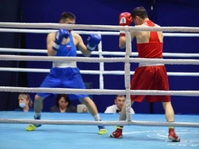 В Якутии около 100 спортсменов выйдут на ринг международных соревнований памяти Артура Пахомова