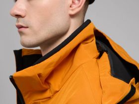 Горнолыжная куртка со съемным капюшоном