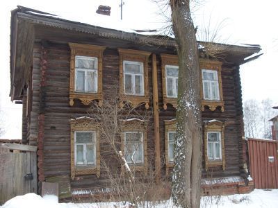 Дом, в котором в 1917 г. находилось районное отделение Союза текстильщиков, а во время стачки - стачечный комитет