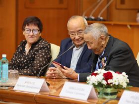 В Якутии вручили государственные награды многодетным матерям