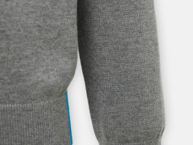 Джемпер с эластичным низом