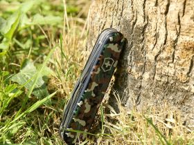 Нож перочинный Victorinox Climber, сталь X55CrMo14, рукоять Cellidor®, камуфляж, 14 функций, 91мм