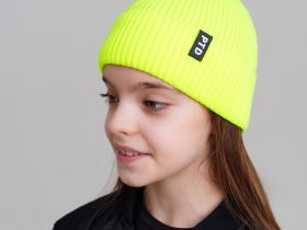 Шапка трикотажная для девочек