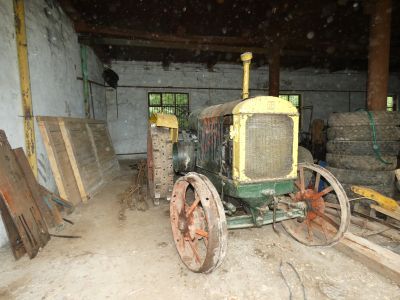 Трактор "СТЗ" № 15