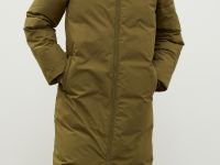 Утепленное пальто oversize с капюшоном