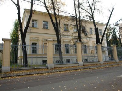 Дом, в котором после возвращения из ссылки жил и в 1887 г. умер декабрист Беляев Александр Петрович