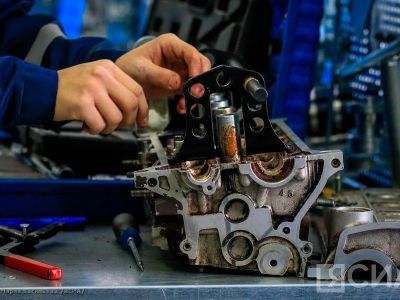 Свыше восьми тысяч якутян трудоустроили по проекту «Местные кадры в промышленность»