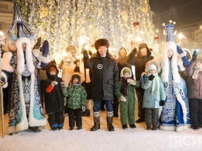 Глава Якутии Айсен Николаев поздравил с новым 2024 годом