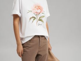 Свободная футболка из хлопкового джерси