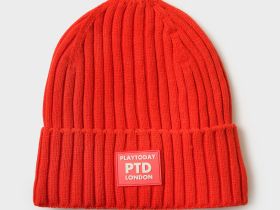 Шапка трикотажная для девочек