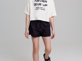 Фуфайка трикотажная для девочек (футболка)