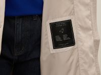 Пуховое пальто с капюшоном