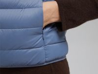 Пуховый жилет с натуральным пухом