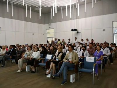 В Якутске онкологи обсудили прорывные методы лечения для труднодоступных территорий