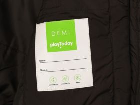 Жилет текстильный с полиуретановым покрытием для девочек