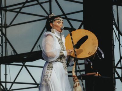 Этно-певица Олена УУТАй выступила на фестивале «Таврида.АРТ» в Крыму